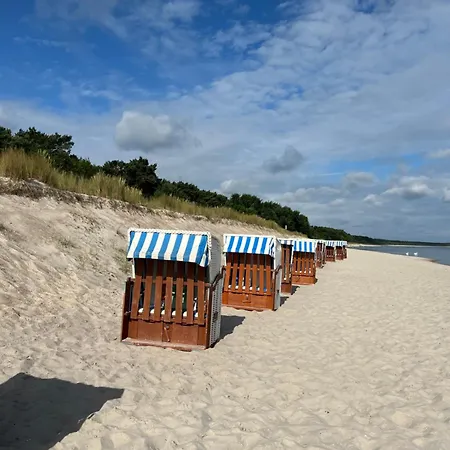 Apartment Aloha Paradies Erste Strandlinie Mit Direktem Meerblick Im Neubau, Glowe, Ostsee *
